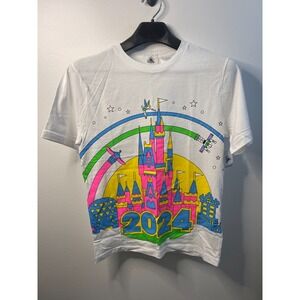 Walt Disney‎ World White 2024 T-Shirt Size S (NWT)